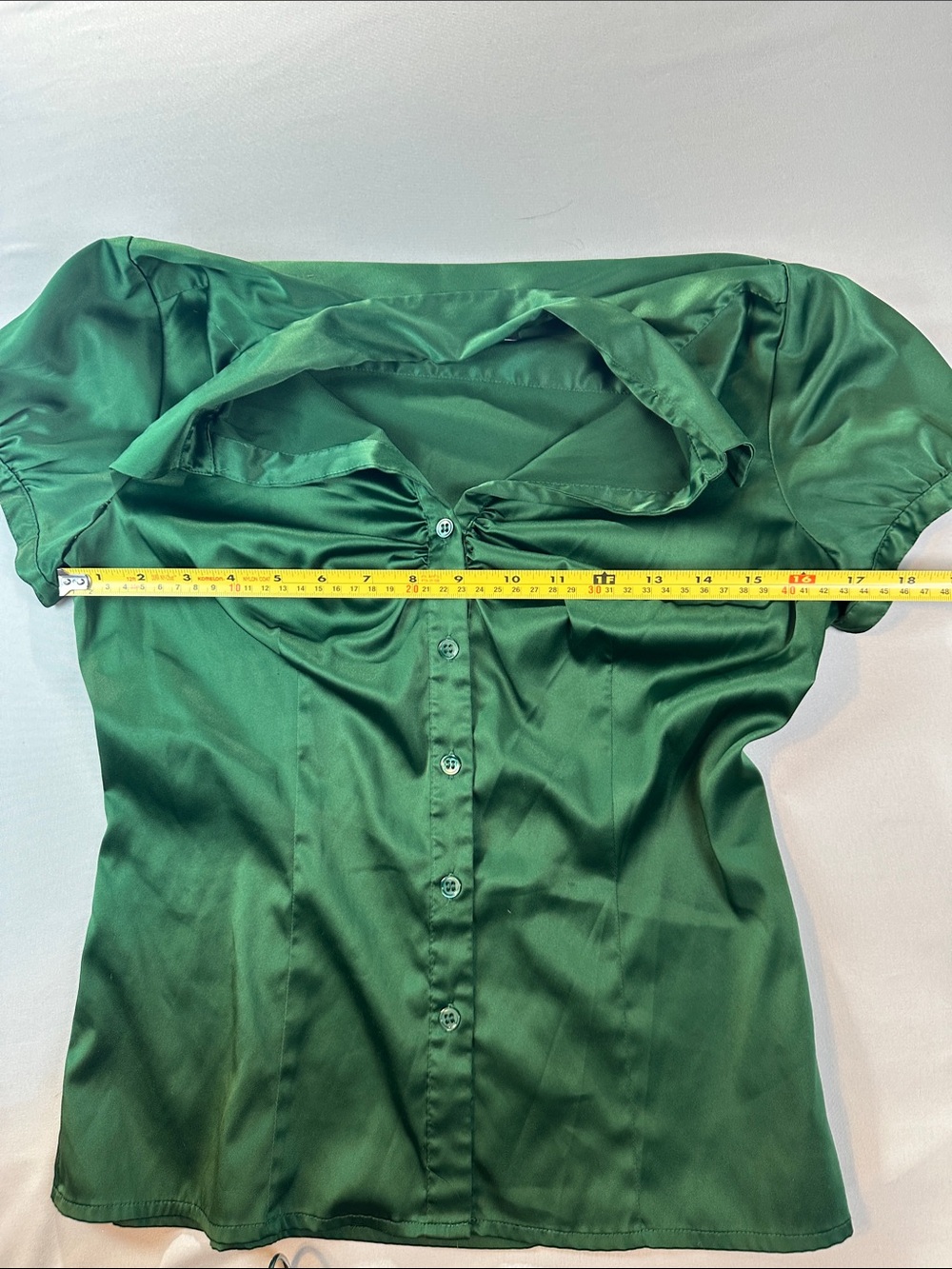 The Limited Satin Green Ruched Button-Down Blouse Small Short Sleeve - Picture 4 of 5